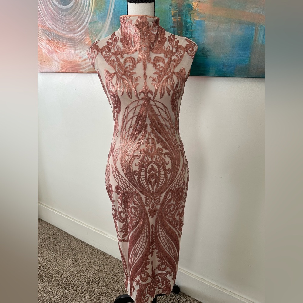 Akira Rose Gold And Nude Sleeveless Mock Neck Sequined Stretch Midi Dress M